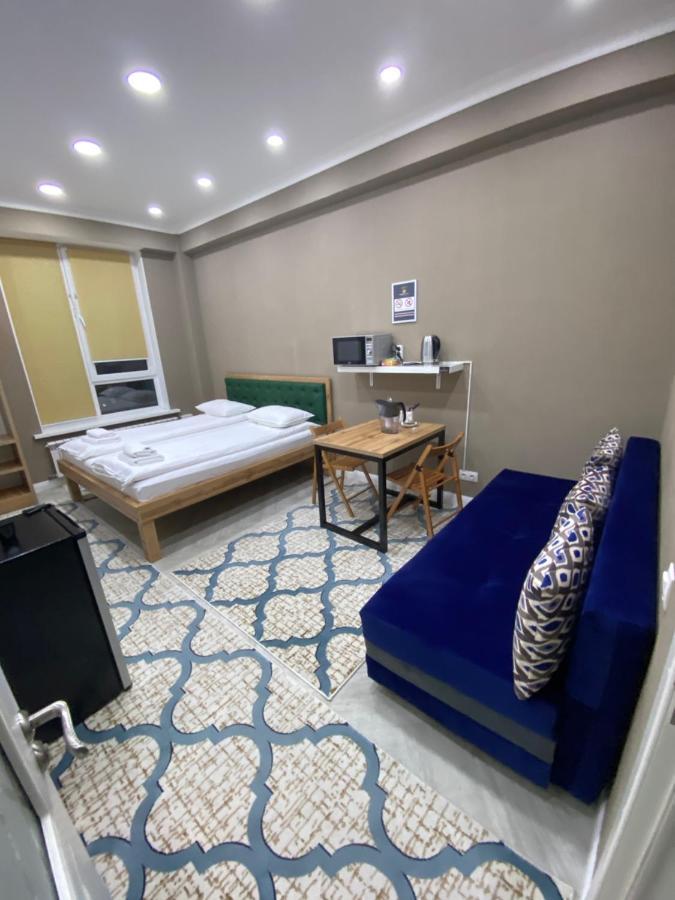 Halal Apart Hotel 阿拉木图 外观 照片